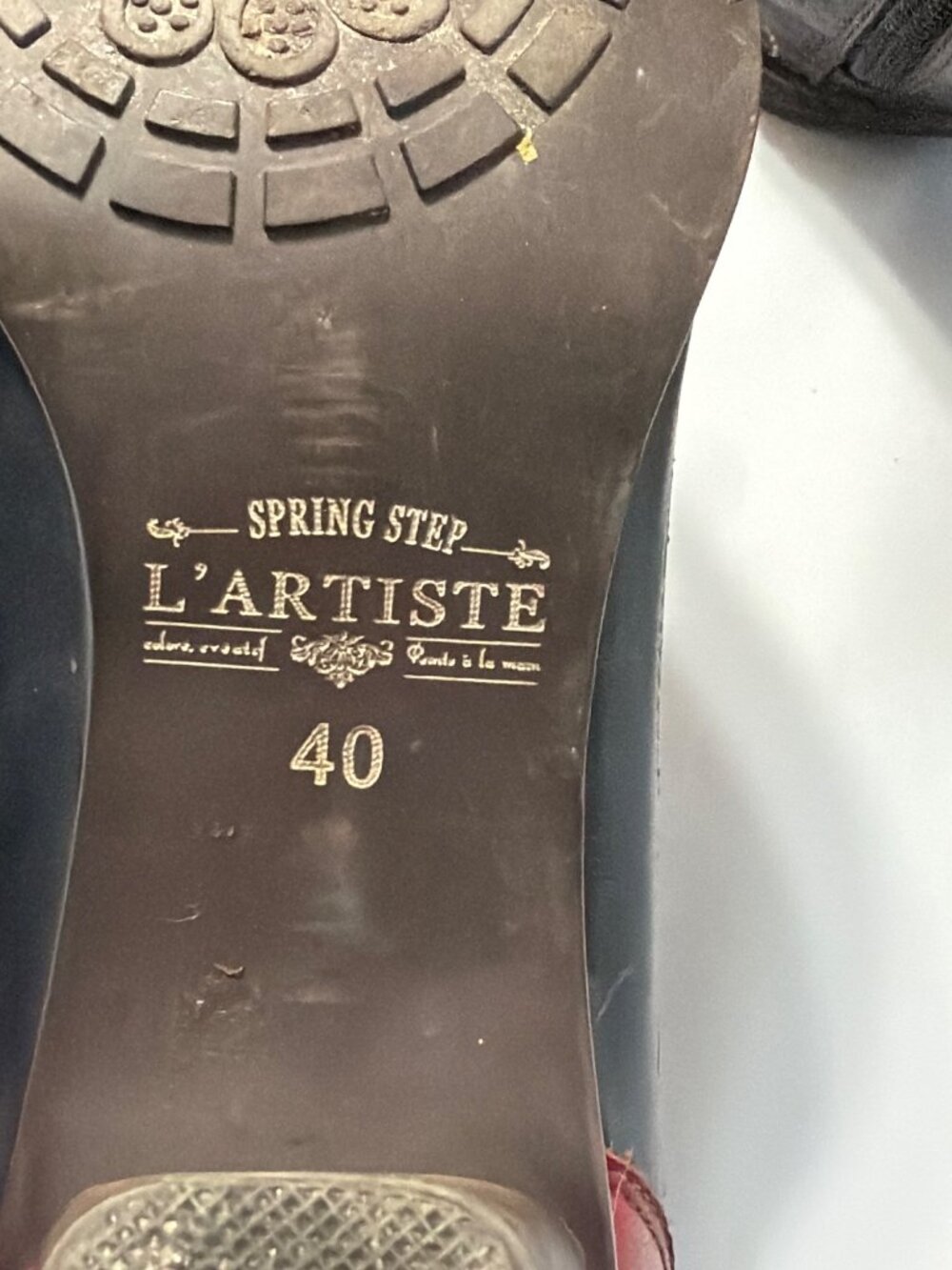 LArtiste Leather Floral Ankle Booties - Picture 6 of 9